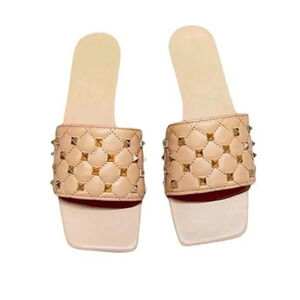 Square Toe Quilted Studded Beige Sandals Size 9.5